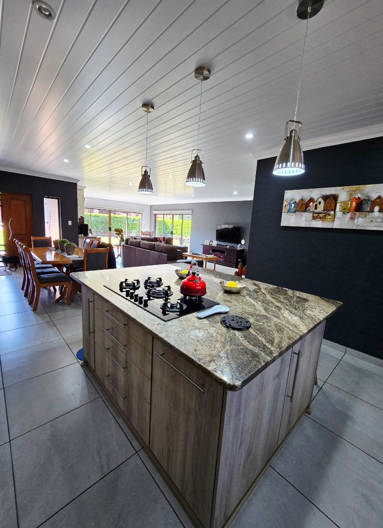 3 Bedroom Property for Sale in Wilkoppies North West